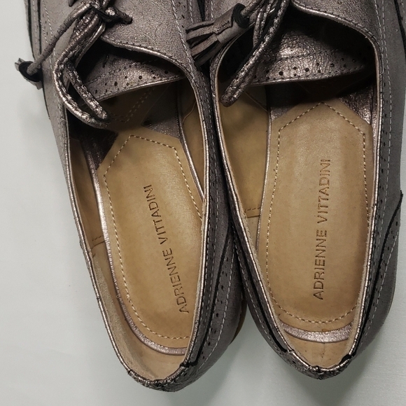 ADRIENNE VITTADINI Oxford Platform Lace Up Metallic - Picture 6 of 8